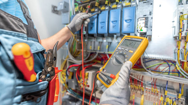 Best Electrical Outlet Repair  in Mannford, OK